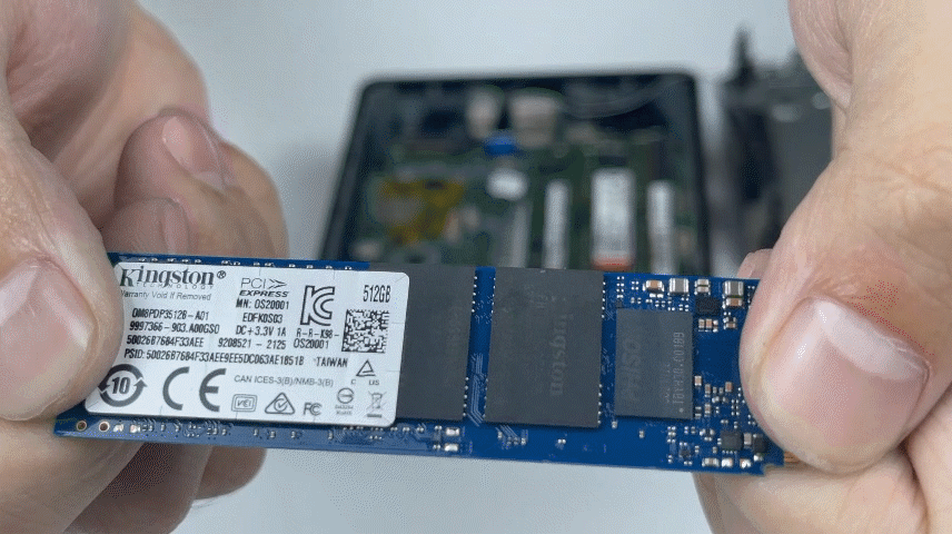 GEEKOM Mini IT8 install RAM
